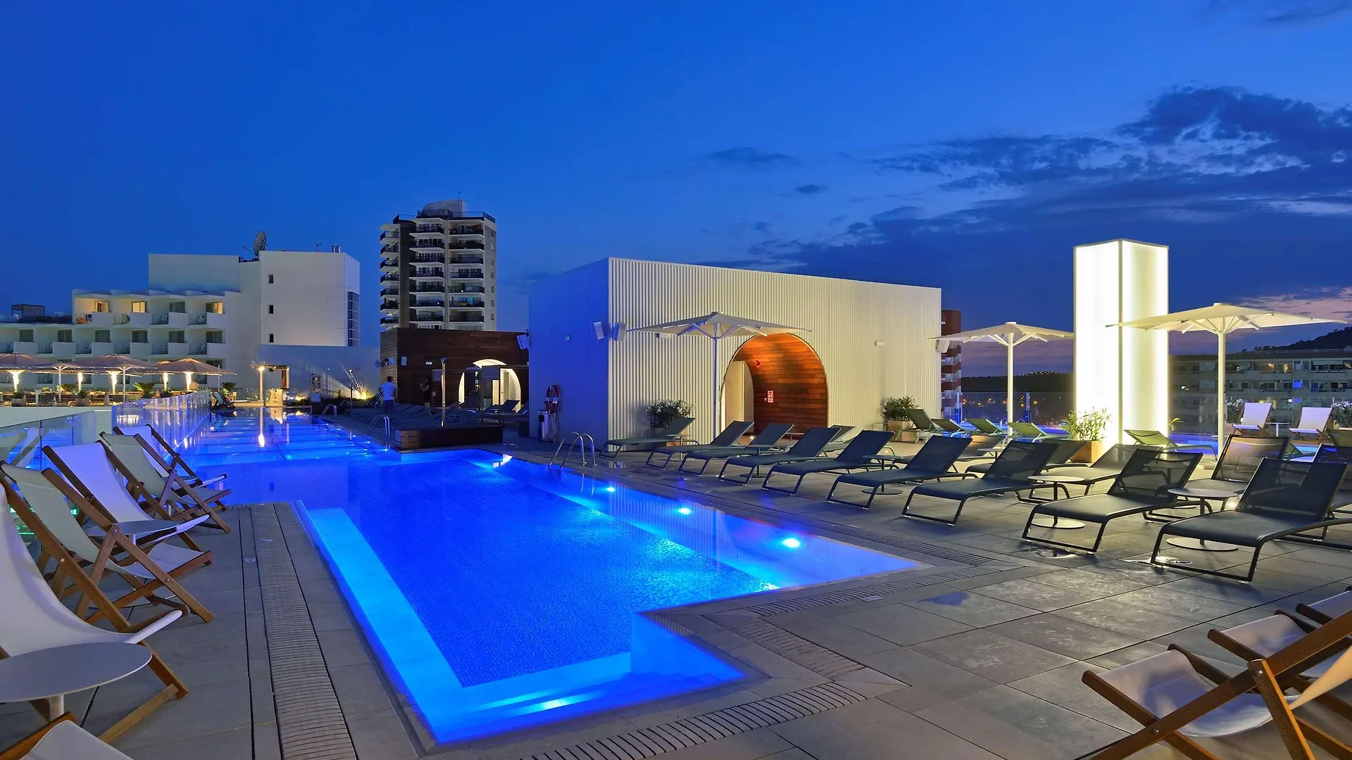 Innside By Melia Calvia Beach Magaluf  Magaluf (Mallorca)