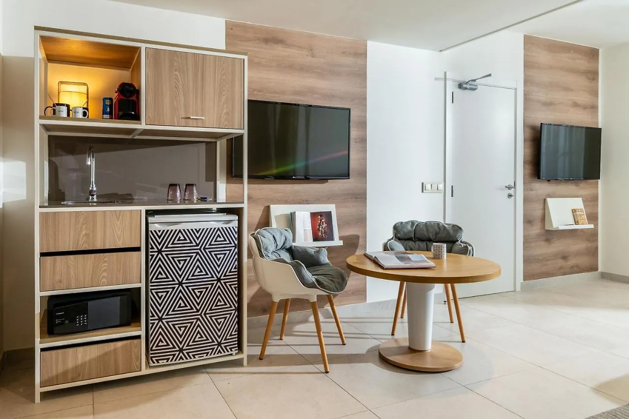 מגאלוף Innside By Melia Calvia Beach