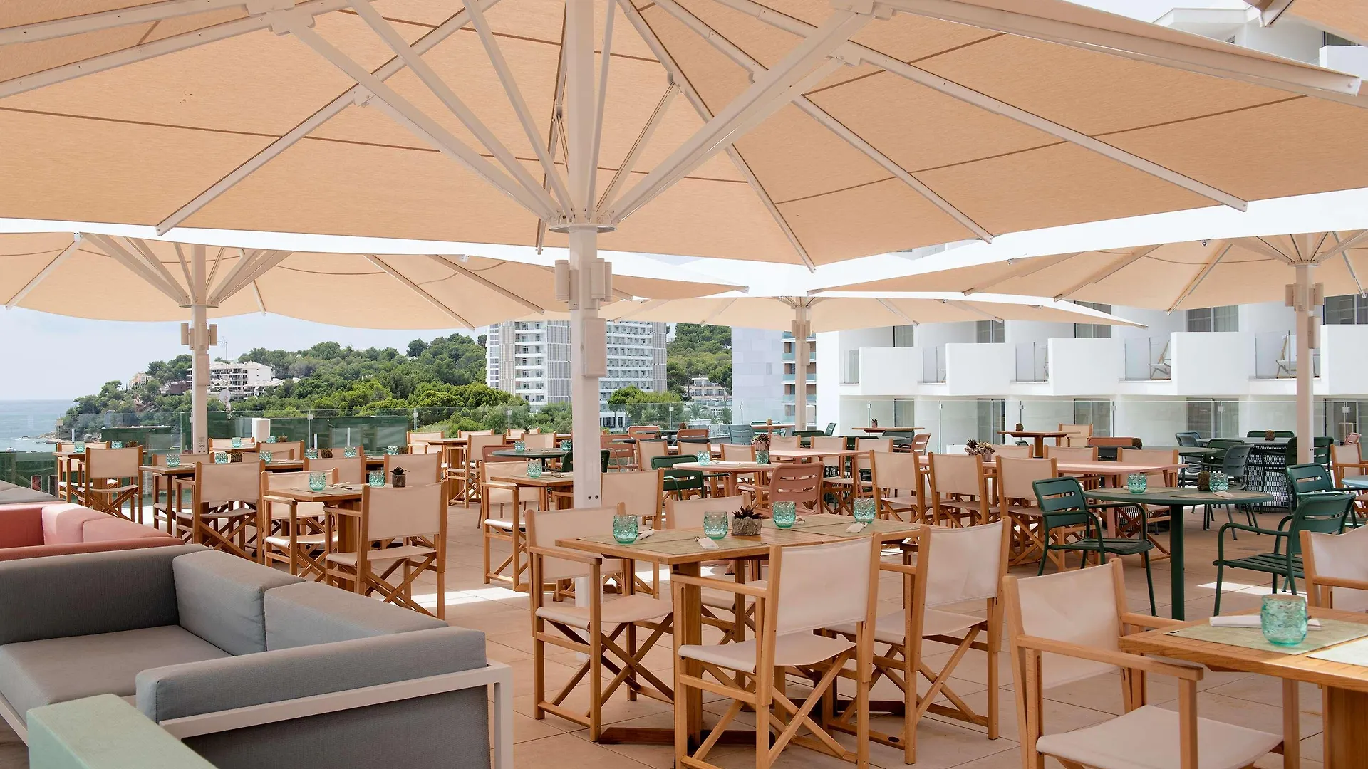 מגאלוף Innside By Melia Calvia Beach
