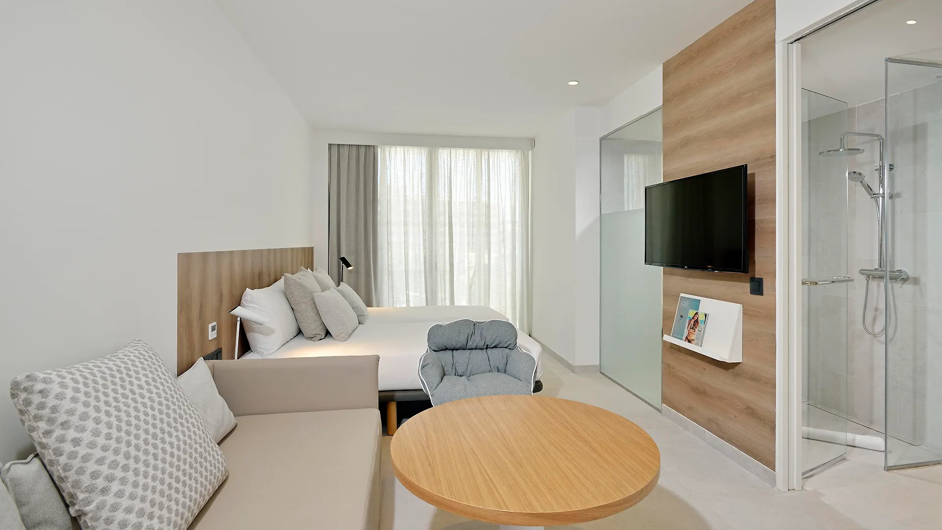 מלון מגאלוף Innside By Melia Calvia Beach